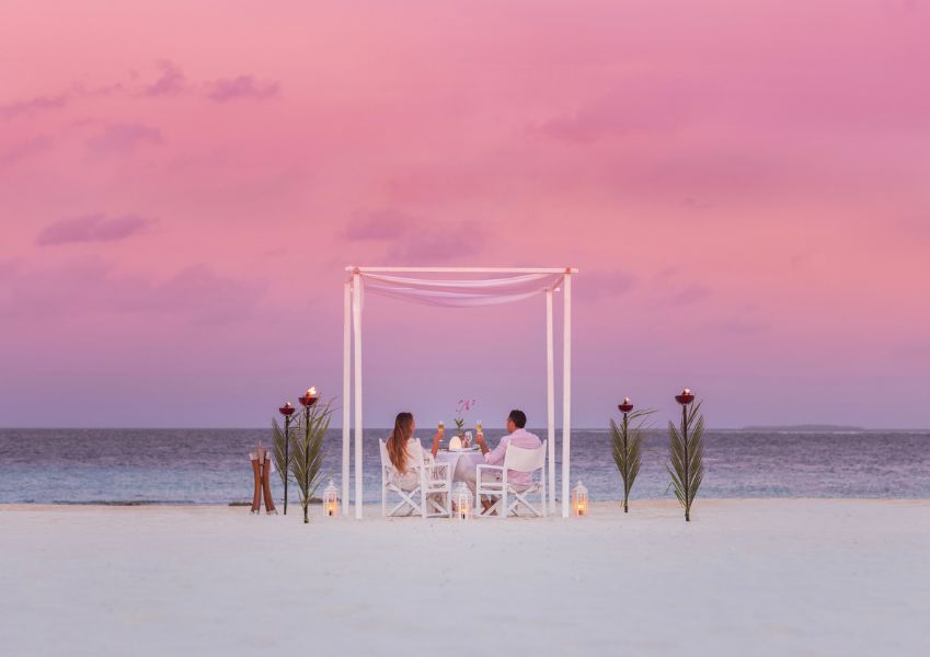 Romantic dining experience with a beach view at Vakkaru Maldives