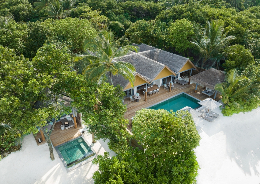 Vakkaru Maldives three-bedroom beach pool retreat