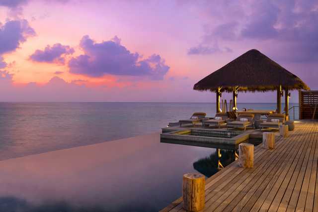 Vakkaru Maldives Over water Villa Sunset view