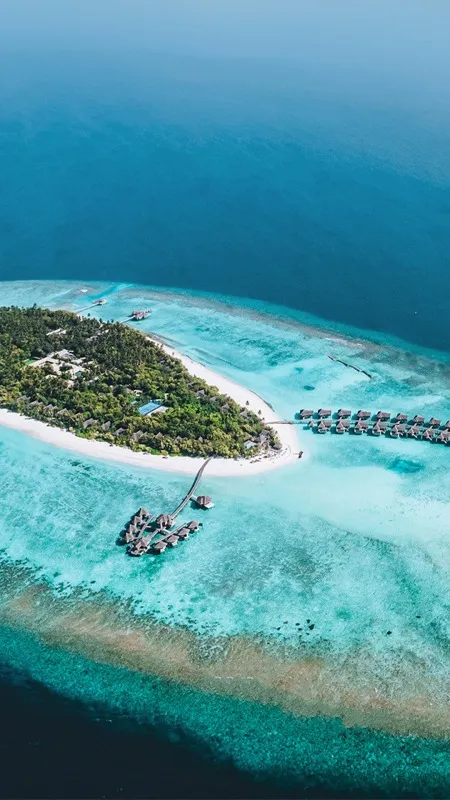 Vakkaru Maldives reef